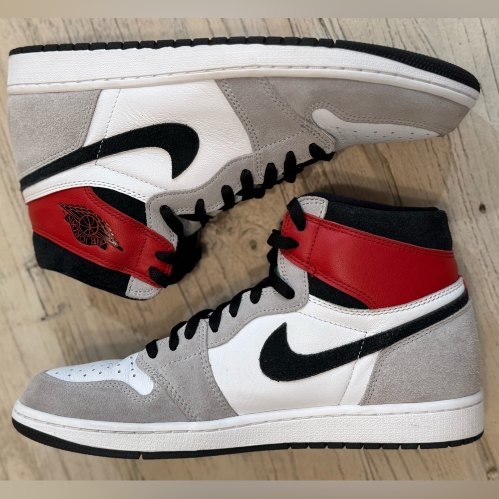Men’s Nike Air Jordan 1 Retro High in light smoke and gray size 11 - Picture 6 of 13